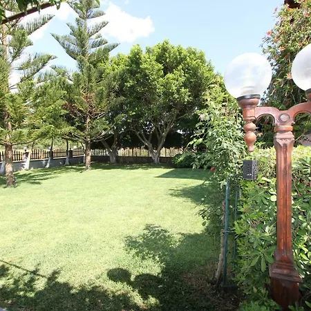 Apartment Tosis Svoronata